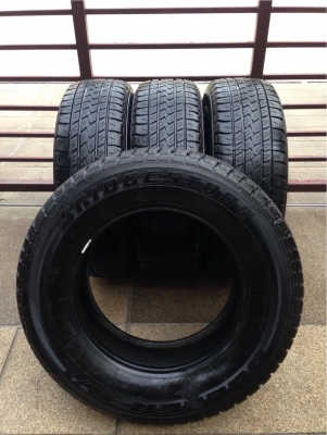 ยาง Bridgestone 265 65 17 ปลายปี12 ดอกเยอะ ราคาไม่แพง ยาง Bridgestone 265 65 17 ปลายปี12 ดอกเยอะ ราคาไม่แพง