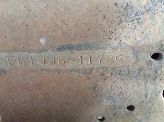 รถโม่ปูน  HINO 6 ล้อ เครื่อง JO8C 240 แรง