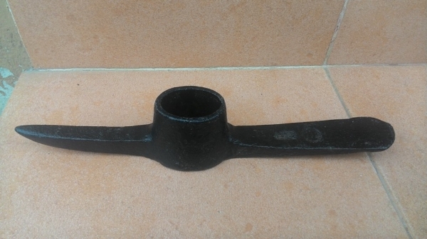 ขายจอบอีเตอร์ งานเก่า ขายจอบอีเตอร์ งานเก่า