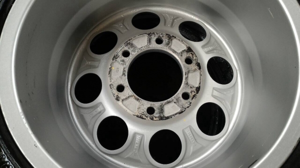 ขายล้อหยดน้ำ  9 x 16  ET 0  ล้ออย่างเดียวนะครับ