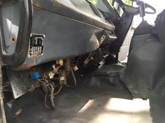 10 ล้อ 240 แรงนางฟ้าแท้ ISUZU FXZ23NFPF R-3600125 รถเก็บสี เก็บงานเรียบร้อยแล้ว รถห้างแท้ๆ