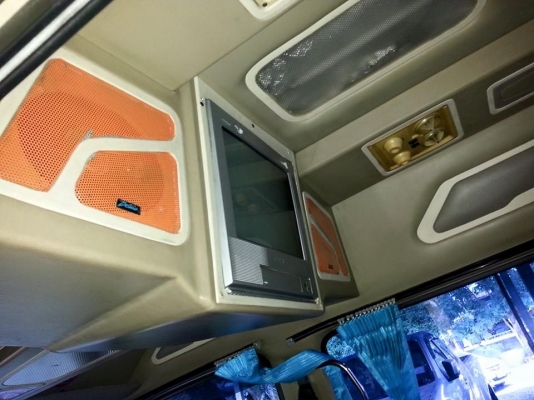 ขายรถตู้โตโยต้าหลังคาสูง ปี45 เครื่อง2500 แต่งVIPแล้ว ภายในสวย แอร์เย็น มีทีวีคาราโอเกะ สภาพพร้อมใช้งาน เอกสารพร้อมโอน สนใจโทร 090-8588220คุณนะ 093-3258446คุณบิว ID:narong498 หรือเข้าดูสินค้าอื่นๆได้ที่ www.truck.in.th/498 หรือเพจFacebook ณรงค์ ซื้อขายรถม