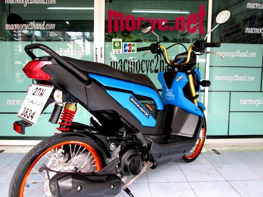 ZOOMER สีนํ้าเงิน สียอดนิยม (( ลงล้อ )) โช๊คแต่ง รถเดือน มิถุนายน ปี 57 ไมล์ 8 พันโล แถม 3 รายการ 32900 ZOOMER สีนํ้าเงิน สียอดนิยม (( ลงล้อ )) โช๊คแต่ง รถเดือน มิถุนายน ปี 57 ไมล์ 8 พันโล แถม 3 รายการ 32900