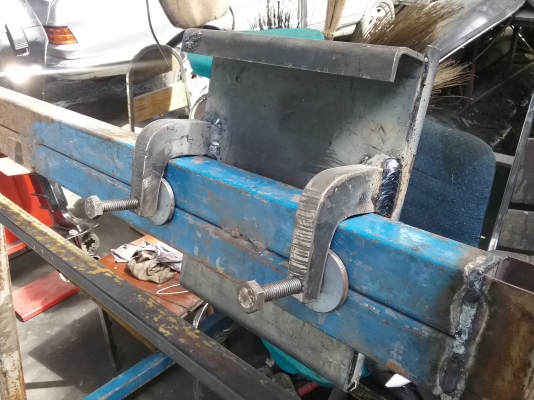 เครื่องเรือ suzuki 9.9hp สี่จังหวะเก่าญี่ปุ่นครับ