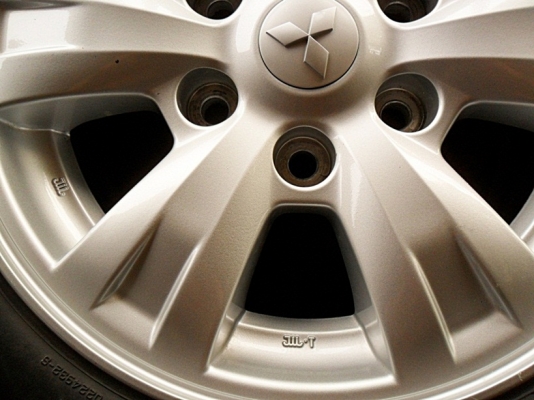 แม็กขอบ16-6รู139สวยใหม่กริ๊บ สภาพป้ายแดงทั้ง4วง พร้อมยาง(4ล้อ 5,900บ.) แม็กขอบ16-6รู139สวยใหม่กริ๊บ สภาพป้ายแดงทั้ง4วง พร้อมยาง(4ล้อ 5,900บ.)