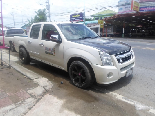 ขายรถแต่งวิ่งหลังถนน