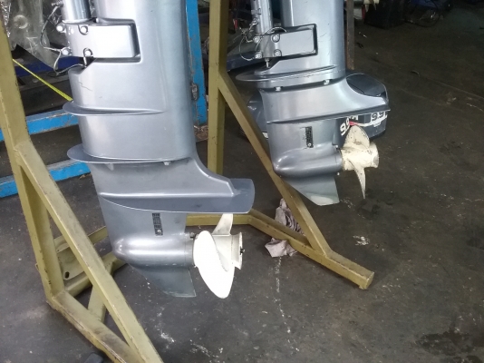 เครื่องเรือ yamaha9.9hp สองและสี่จังหวะเก่าญีปุ่นสวยๆ