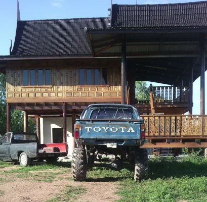 ขาย Toyota LN40 วางคานซาฟารี 4x4