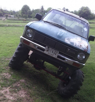 ขาย Toyota LN40 วางคานซาฟารี 4x4