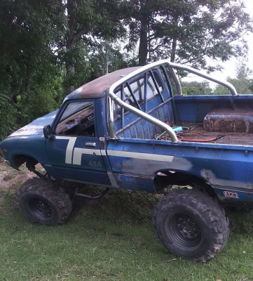 ขาย Toyota LN40 วางคานซาฟารี 4x4