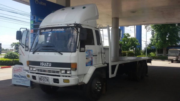 ขายด่วน ISSUZU Rocky พื้นเรียบ FVM12 QYK-3600388 ห้างแท้เดิมๆ เครื่อง 175