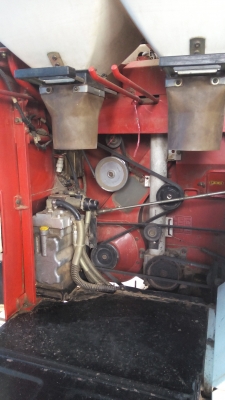 ขายรถเกี่ยว ยันม่า 10 แรง ครึ่ง พร้อมเทนเลอร์ สภาพดีพร้อมใช้งาน