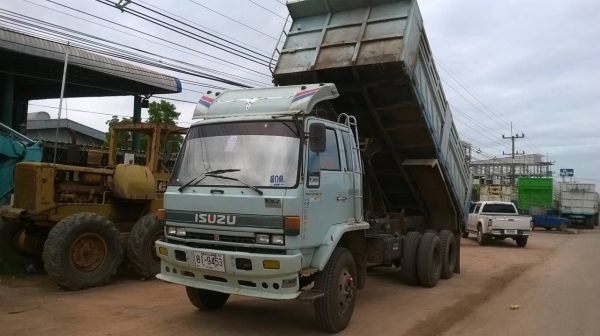 ขาย 10 ล้อดั้ม ISUZU ROCKY 240 นางฟ้า ดั้มสามมิตร คัสซีสวยตลอดเส้น เครื่อง 6SD1 240 แรงม้า เกียร์ Eston ระบบแอร์ครบ ทะเบียนพร้อมโอน ขาย 10 ล้อดั้ม ISUZU ROCKY 240 นางฟ้า ดั้มสามมิตร คัสซีสวยตลอดเส้น เครื่อง 6SD1 240 แรงม้า เกียร์ Eston ระบบแอร์ครบ ทะเบียนพร้อมโอน