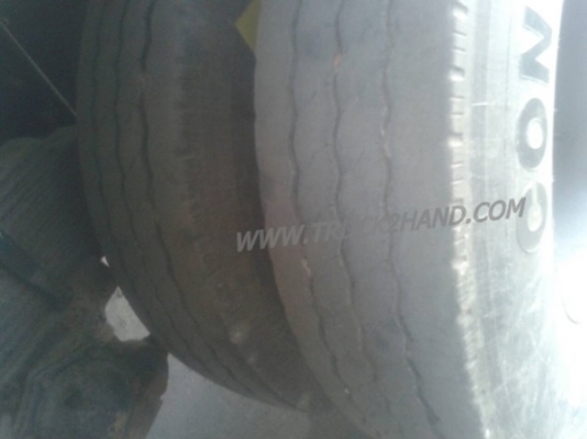 รถบรรทุก 10 ล้อดัมพ์ ยี่ห้อ HINO