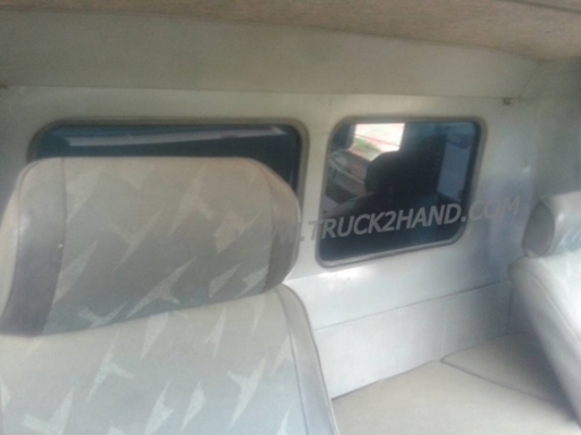 รถบรรทุก 10 ล้อดัมพ์ ยี่ห้อ HINO