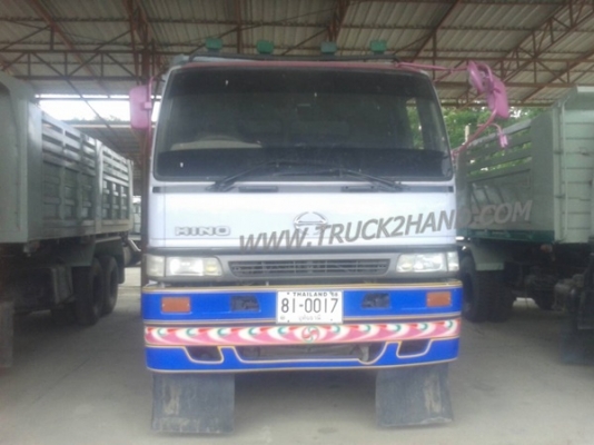 รถบรรทุก 10 ล้อดัมพ์ ยี่ห้อ HINO