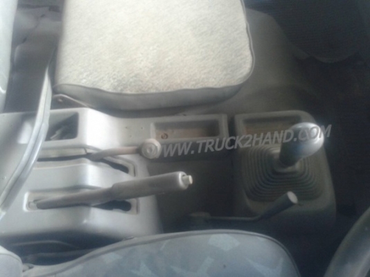 รถบรรทุก 10 ล้อดัมพ์ ยี่ห้อ HINO