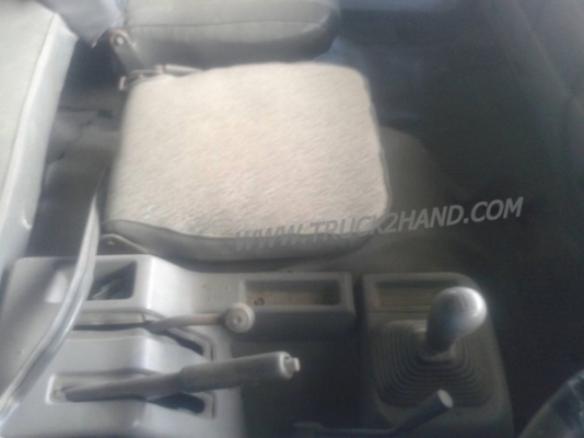 รถบรรทุก 10 ล้อดัมพ์ ยี่ห้อ HINO