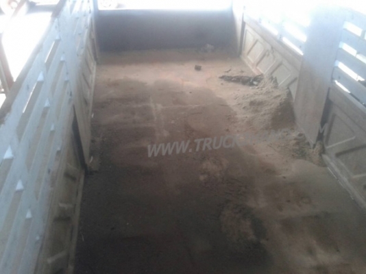 รถบรรทุก 10 ล้อดัมพ์ ยี่ห้อ HINO