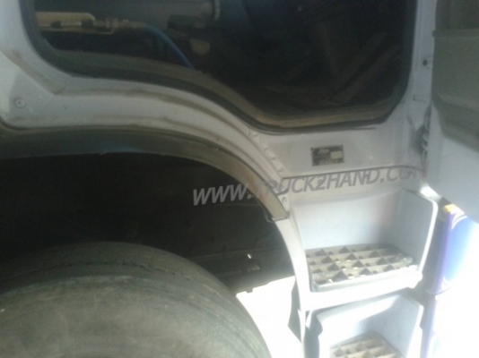 รถบรรทุก 10 ล้อดัมพ์ ยี่ห้อ HINO