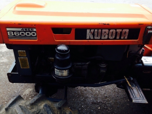 ขายรถไถคูโบต้า B6000DT พร้อมโรตารี่ เก่านอก ขายรถไถคูโบต้า B6000DT พร้อมโรตารี่ เก่านอก