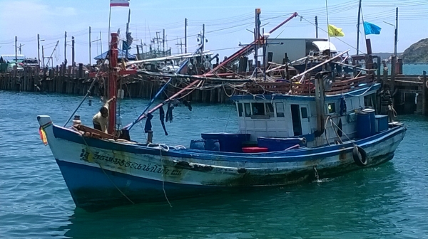 ขายเรือไดหมึก เครื่องปั่นไฟแยก