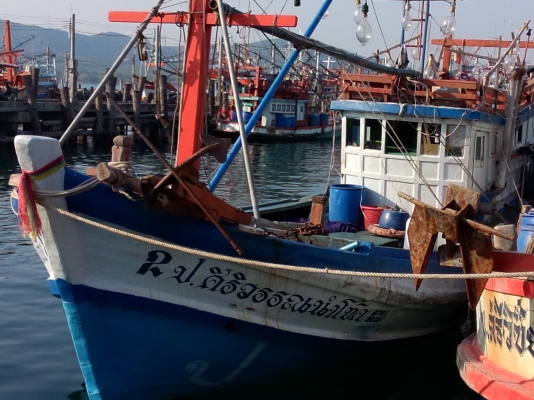 ขายเรือไดหมึก เครื่องปั่นไฟแยก