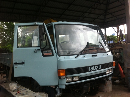 Isuzu Rocky  กระบะยาว 5.90 เมตร กว้าง 2.4 เมตร