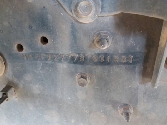 22 ล้อแม่-ลูก 360 แรงปี 2553 รถวิ่งทรายและหินเล็กเท่านั้น รถสวยเดิมๆ สีเดิมๆ