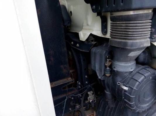 6 ล้อดั้ม 175 แรงปี 2554 ใช้น้อย 54250 กิโล รถร้ายวัสดุ รถสวย ห้างแท้เดิมๆ