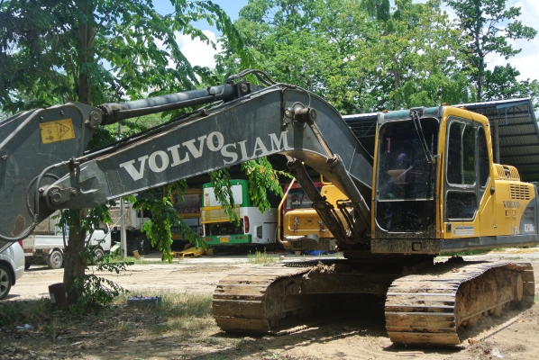 VOLVO  ELC  ลูกค้าสระบุรีมัดจำเรียบร้อยแล้วคะ