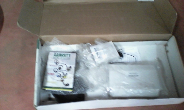 เครื่องตรวจโลหะใต้ดิน