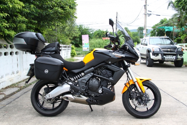 versys ปี 2012 สีเหลือง