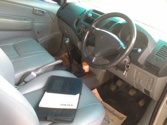 Toyota วีโก้ 2.5J ปี2005 ตอนเดียวพร้อมใช้ Toyota วีโก้ 2.5J ปี2005 ตอนเดียวพร้อมใช้