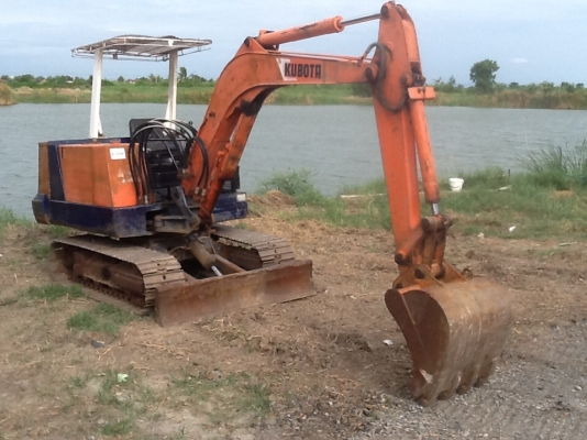 รถแบคโฮkubota kh-33 สภาพดีพร้อมใช้ รถนอก เครื่อง ปั้มแรงดี