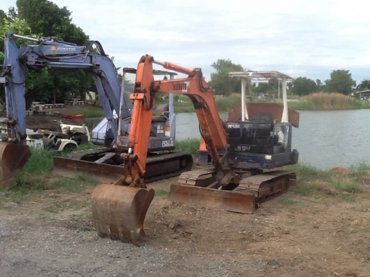 รถแบคโฮkubota kh-33 สภาพดีพร้อมใช้ รถนอก เครื่อง ปั้มแรงดี