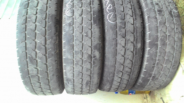 195R14. BRIDGESTONE LEO 677 เป็นชุด 4 เส้น tel.081-427-3941