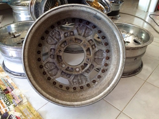 ขายล้อ SPIEL 2 ชิ้นแท้ 15x8" ET-1 6 รูกระบะ ประมูลจากญี่ปุ่น