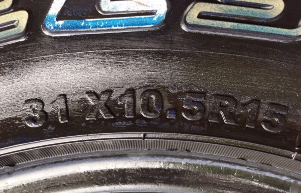 ยาง Mud Clawer 31 10.5 R15 กลางปี12 สภาพสวย ราคาไม่แพง ยาง Mud Clawer 31 10.5 R15 กลางปี12 สภาพสวย ราคาไม่แพง