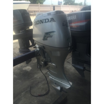 ขายเครื่องยนต์เรือ Honda BF45 4จังหวะ 3สูบ มือสองจากญี่ปุ่น