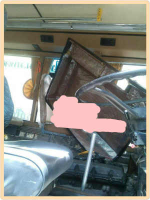 ขายรถบัสแอร์ กทม. เบนซ์ 15 คัน นิสสัน 15 คัน มีห้องน้ำในตัว ราคา 380000 กับ 480000