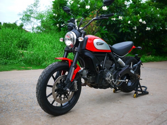 ขาย Ducati Scrambler !!! สภาพนางฟ้ารถป้ายแดงชัดๆ