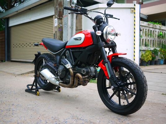 ขาย Ducati Scrambler !!! สภาพนางฟ้ารถป้ายแดงชัดๆ