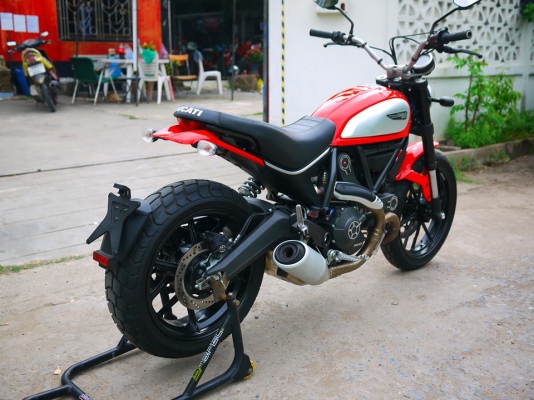 ขาย Ducati Scrambler !!! สภาพนางฟ้ารถป้ายแดงชัดๆ