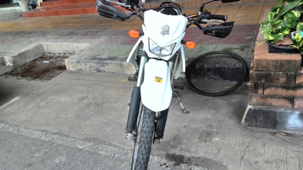 kawasaki d-tracker 125