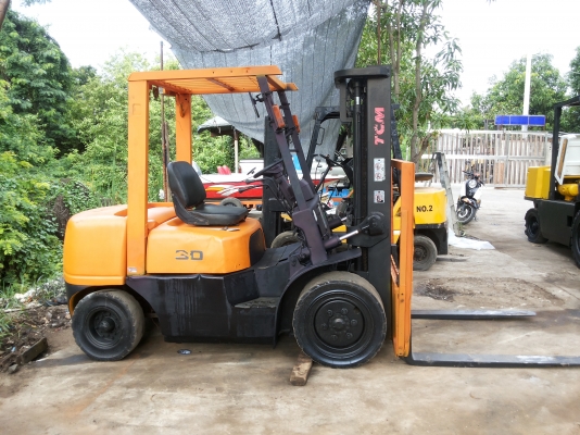 ขายรถโฟ๊คลิ๊ฟTCM ยก3ตัน เครื่องอีซูซุดีเซล เสา3เมตร ขายถูก 170000 บาท