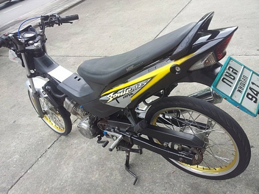 ขายได้ขาย Honda Sonic ตัวเก่า