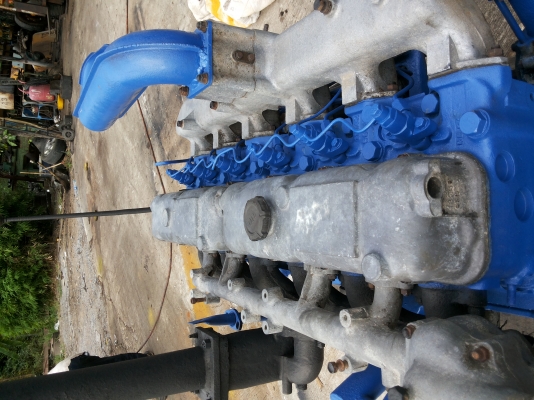 ขายเครื่องนิสสัน6สูบ เครื่องแน่นๆครับ 230แรงม้า พร้อมเกียร์ ขาย 65000 บาท