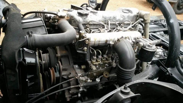 มิตซู แคนเตอร์ 110  แรง  ใช้งานมาแค่ 50,000 โล