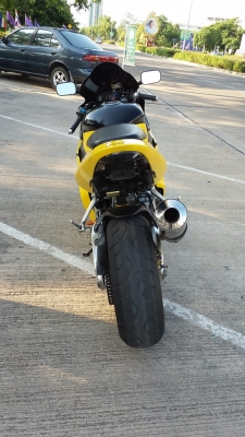 Honda cbr954rr ปี 03 สเปคยุโรป